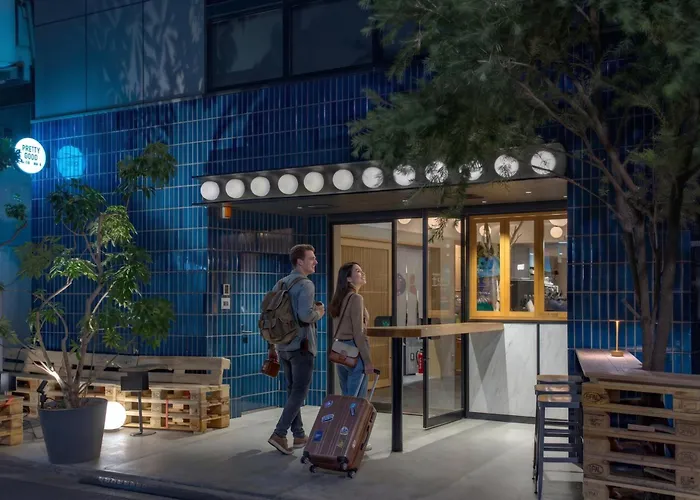 Cafe/Minimal Hotel Our Our Tokyo